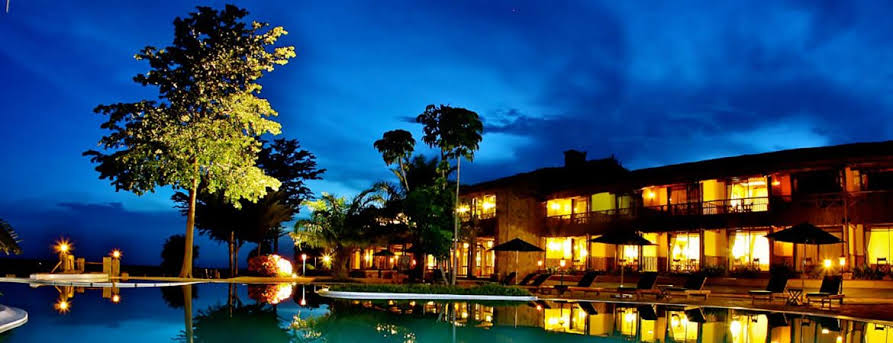 Paraa Safari Lodge